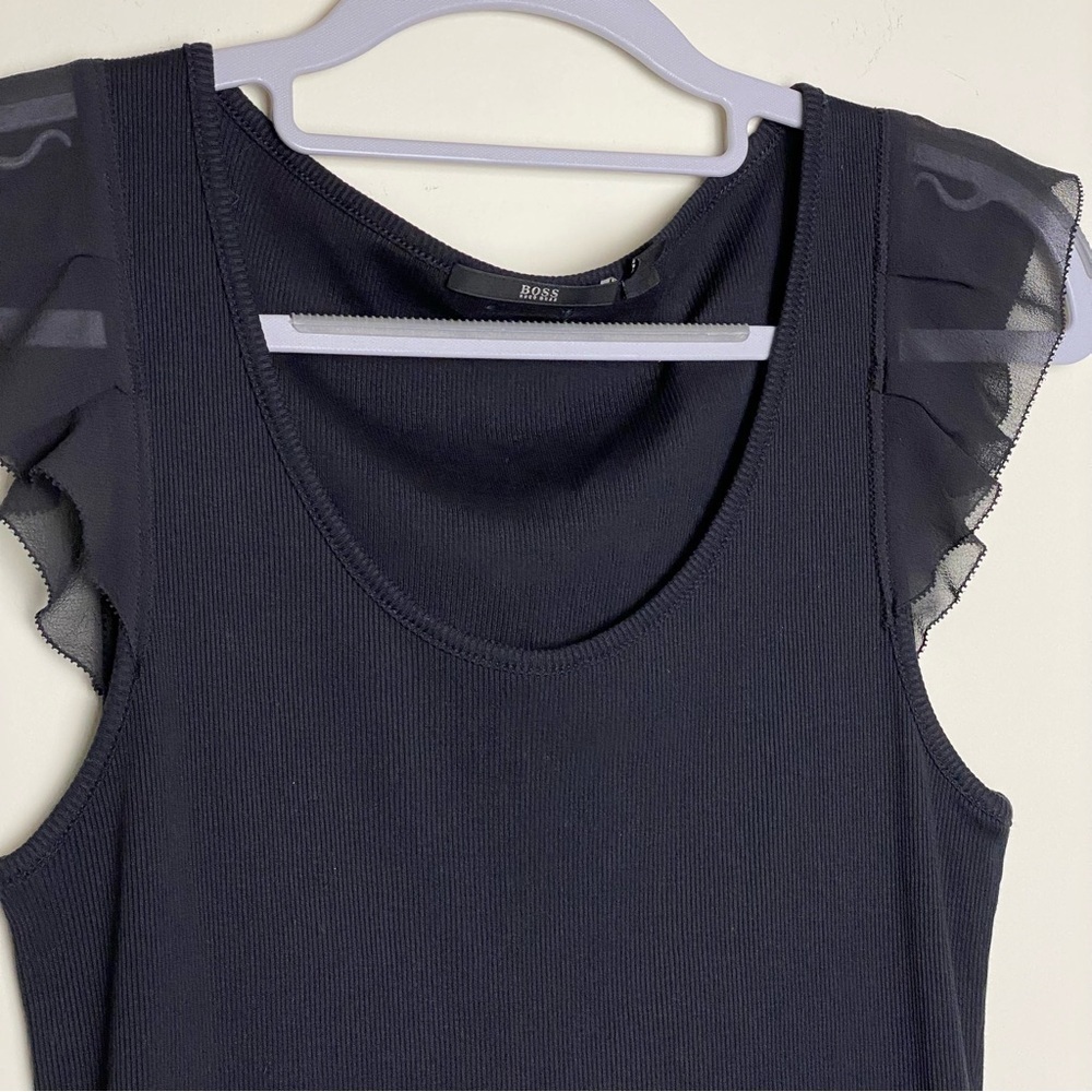 Hugo Boss Ruffle Sleeve Tank with Ribbing. Size M - Picture 2 of 8